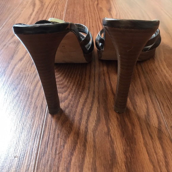 Heels - Picture 3 of 4